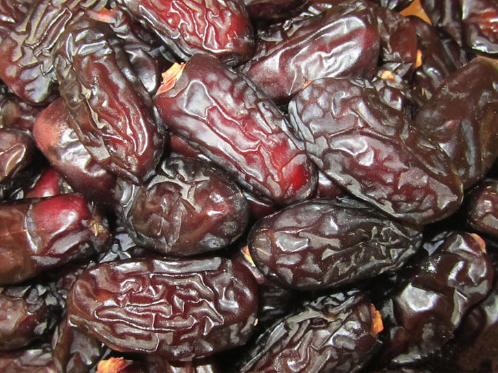 Safawi Dates by Polka Cafe